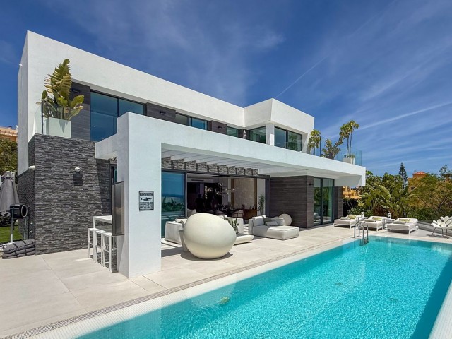 Villa Cabopino - R5373979