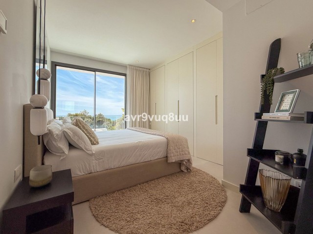 5 Bedrooms Villa in Cabopino