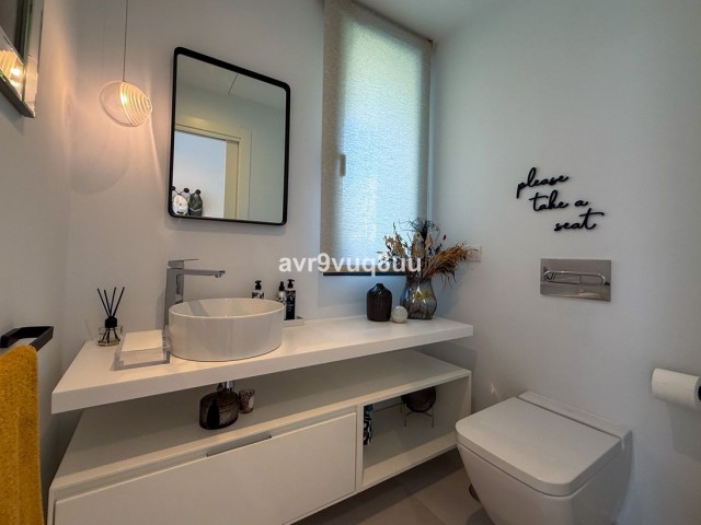 5 Bedrooms Villa in Cabopino