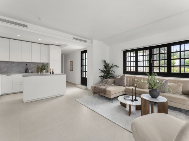 Appartement avec 3 Chambres  à Nueva Andalucía