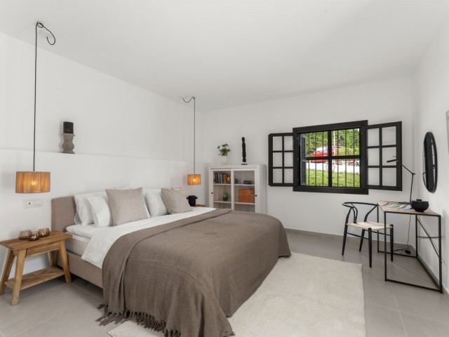 Appartement avec 3 Chambres  à Nueva Andalucía