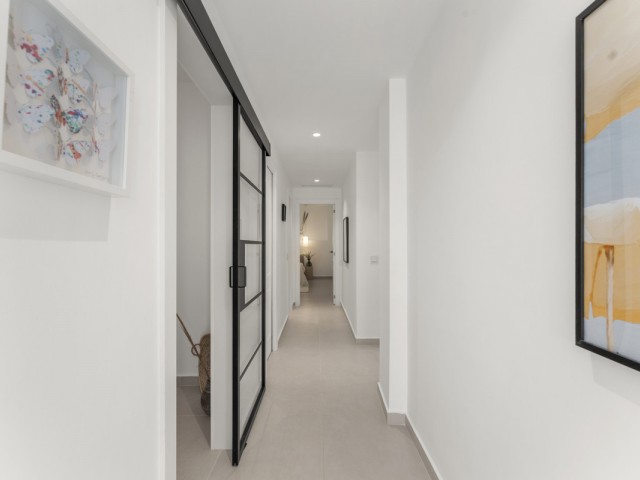 Appartement avec 3 Chambres  à Nueva Andalucía