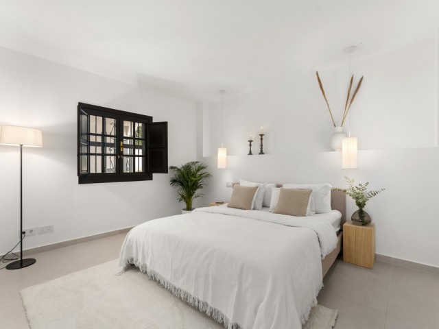 Appartement avec 3 Chambres  à Nueva Andalucía