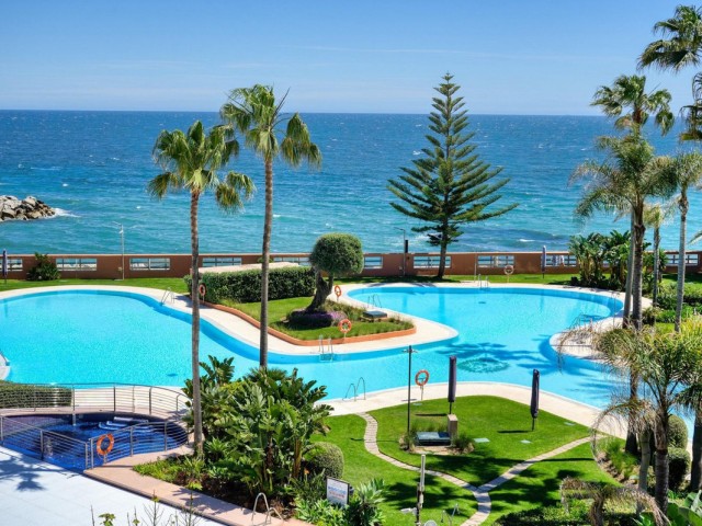 Penthouse avec 3 Chambres  à Puerto Banús