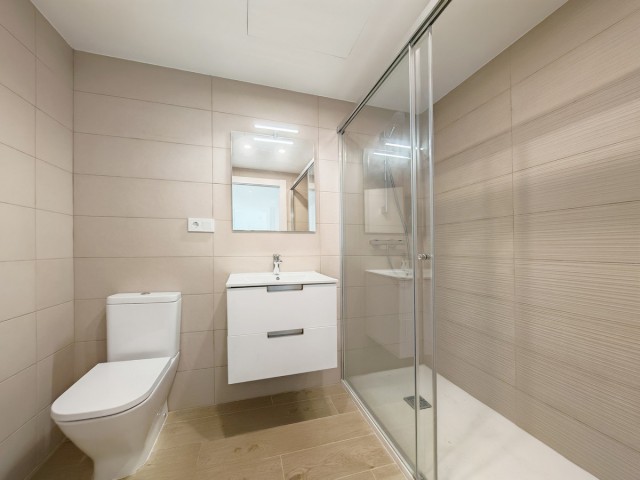 Appartement avec 4 Chambres  à Estepona