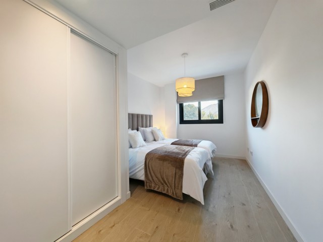 Appartement avec 4 Chambres  à Estepona