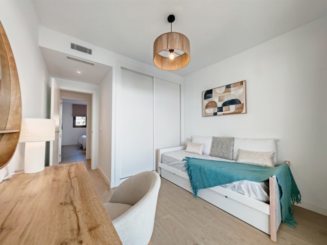 Appartement avec 4 Chambres  à Estepona