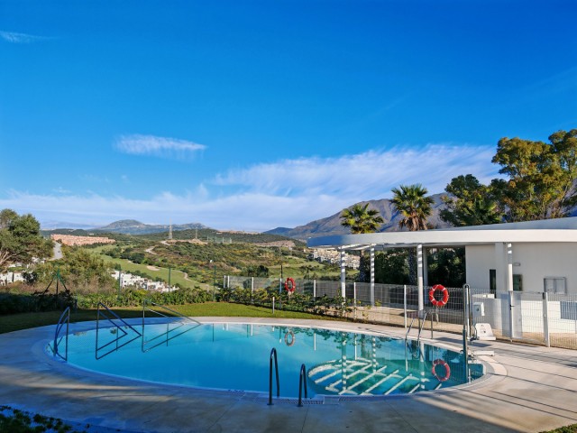 Appartement avec 4 Chambres  à Estepona