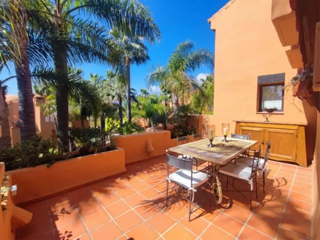 Appartement avec 2 Chambres  à Nueva Andalucía