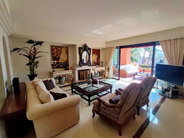 Appartement avec 2 Chambres  à Nueva Andalucía
