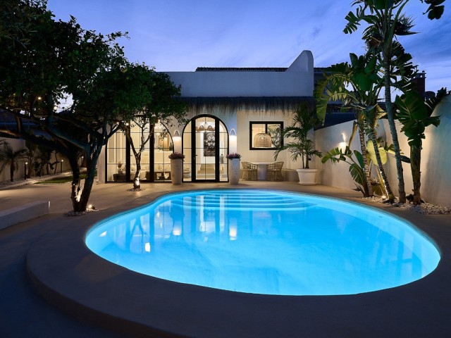 Villa, El Pinillo, R5378086