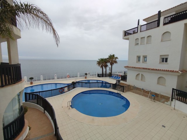 2 Bedrooms Apartment in Calahonda