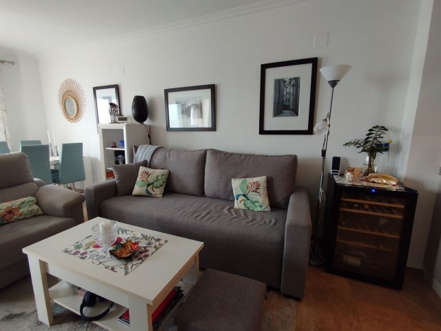 2 Bedrooms Apartment in Calahonda