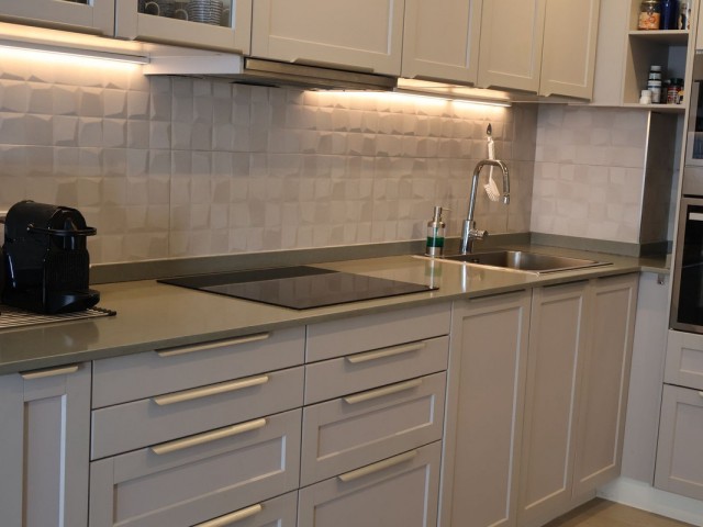 2 Bedrooms Apartment in Calahonda