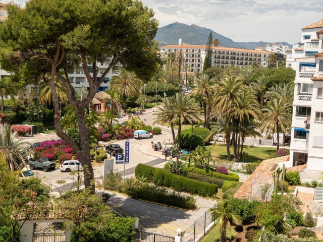 4 Schlafzimmer Apartment in Puerto Banús