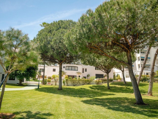 4 Schlafzimmer Apartment in Puerto Banús
