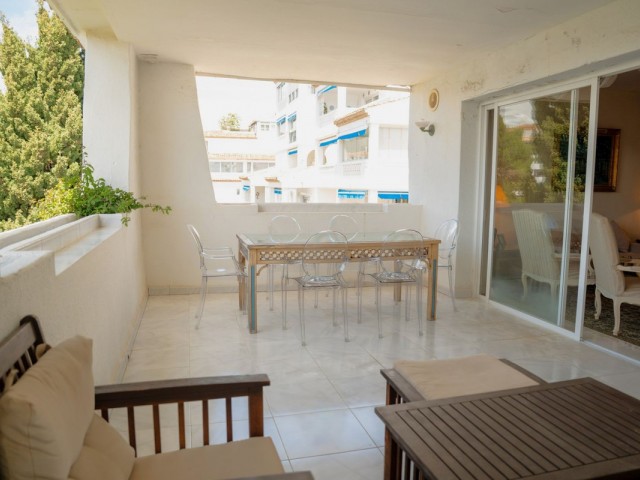 4 Schlafzimmer Apartment in Puerto Banús