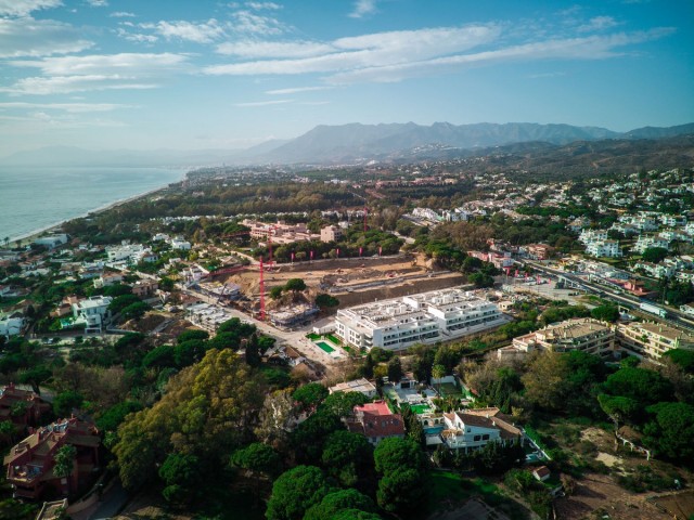 Maison mitoyenne avec 3 Chambres  à Elviria