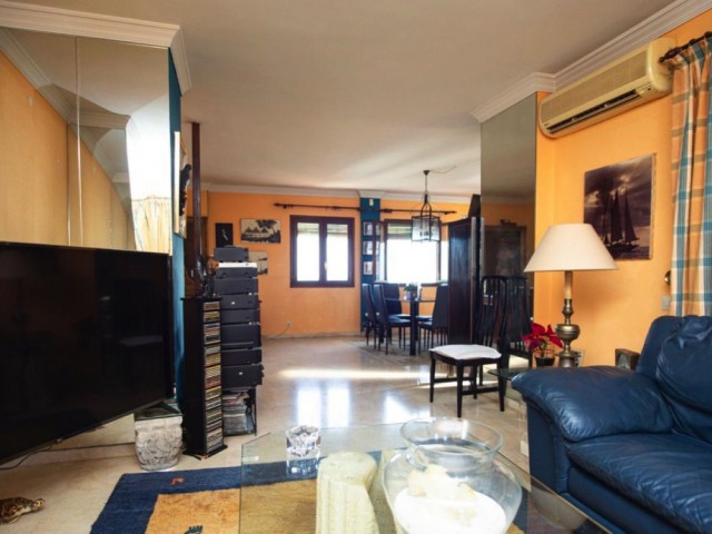 3 Bedrooms Villa in Marbella