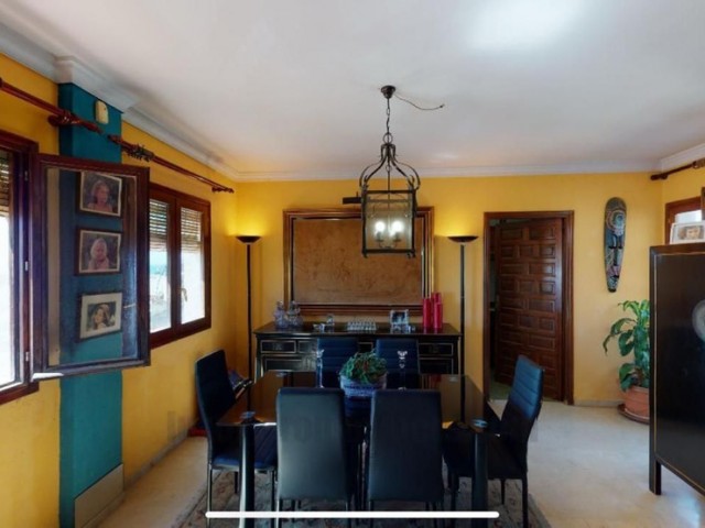 3 Bedrooms Villa in Marbella