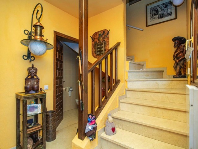 3 Bedrooms Villa in Marbella