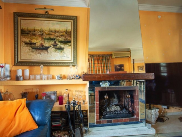 3 Bedrooms Villa in Marbella
