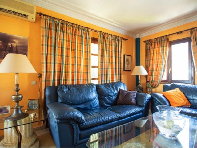 3 Bedrooms Villa in Marbella