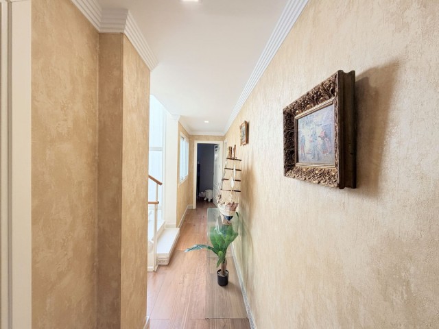 Maison mitoyenne avec 4 Chambres  à Sotogrande