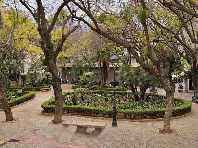 2 Bedrooms Apartment in Marbella