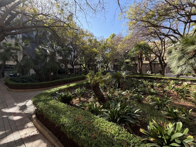 2 Bedrooms Apartment in Marbella