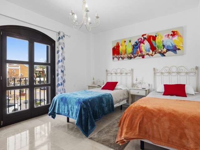 5 Bedrooms Villa in Guadalmina Alta