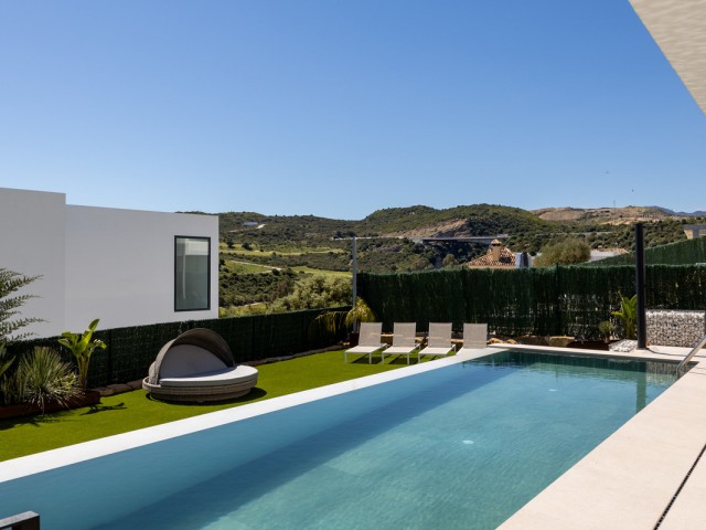 Villa avec 4 Chambres  à Valle Romano