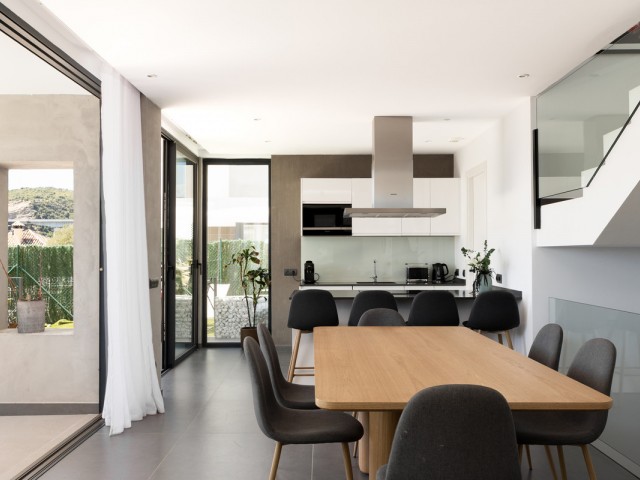 4 Bedrooms Villa in Valle Romano