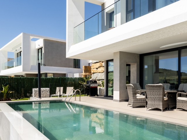 4 Bedrooms Villa in Valle Romano