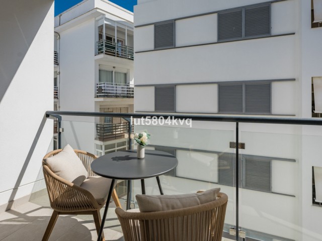 2 Sovrums Lägenhet i Estepona