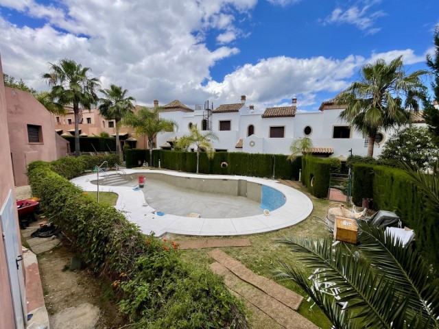 3 Schlafzimmer Reihenhaus in Estepona