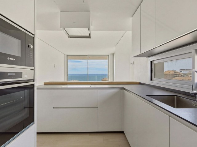 2 Bedrooms Apartment in Fuengirola