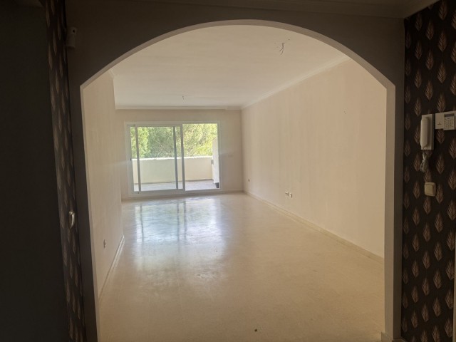 2 Schlafzimmer Apartment in Elviria