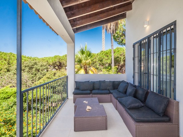 5 Sovrums Villa i Elviria