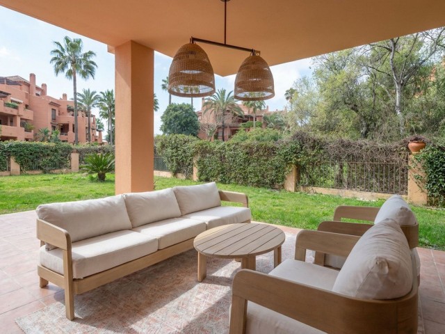 Apartment, Las Chapas, R5382007