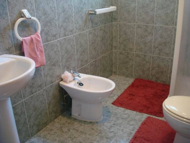 Maison mitoyenne avec 3 Chambres  à Mijas