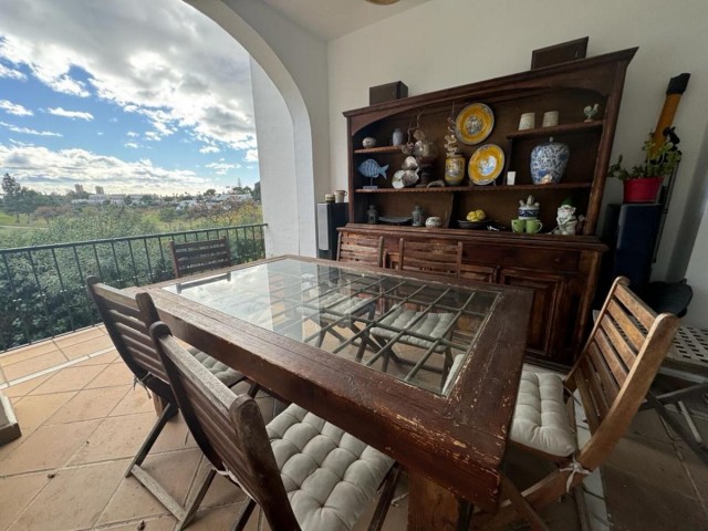 4 Slaapkamer Rijtjeshuis in Nueva Andalucía