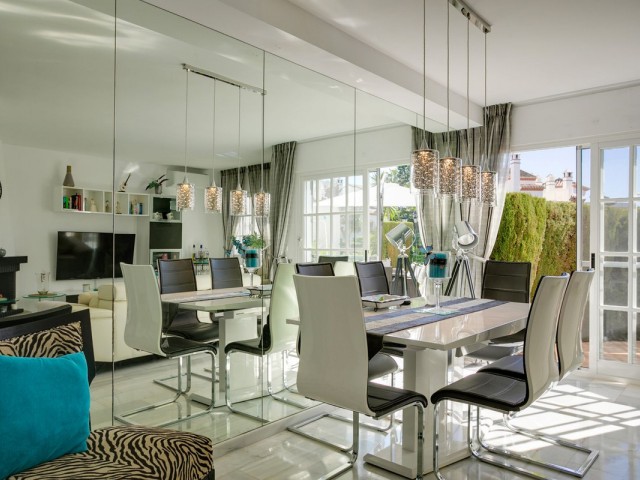 Maison mitoyenne, Bel Air, R4957990