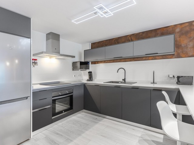 2 Bedrooms Apartment in Benahavís
