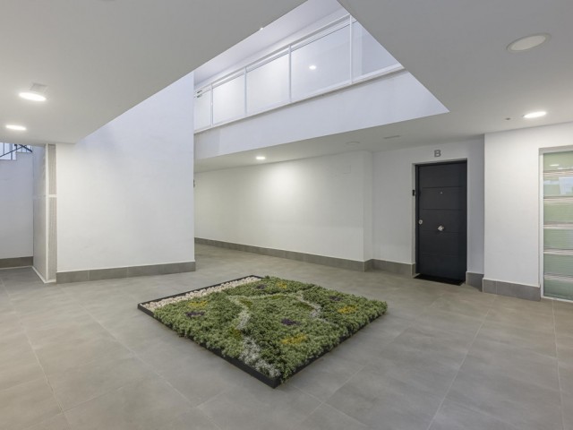 2 Bedrooms Apartment in Benahavís