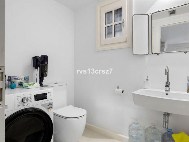 2 Bedrooms Townhouse in Guadalmina Baja