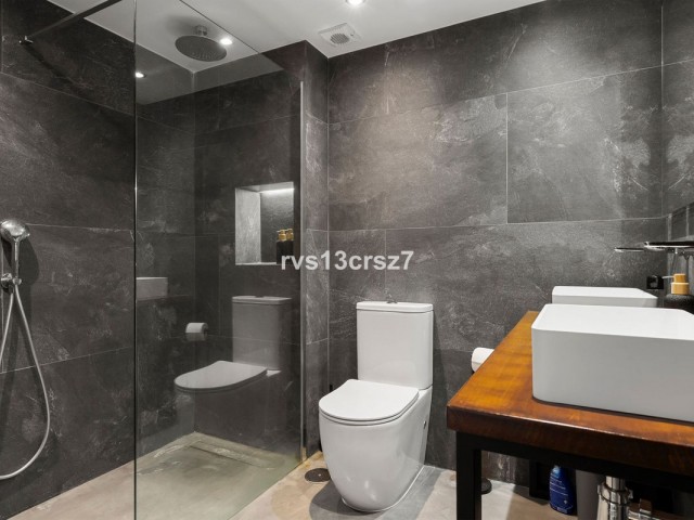 2 Bedrooms Townhouse in Guadalmina Baja