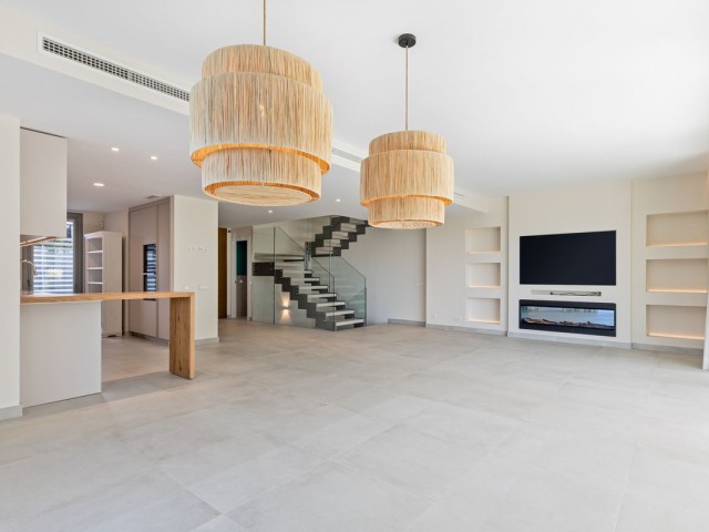 4 Bedrooms Villa in San Pedro de Alcántara