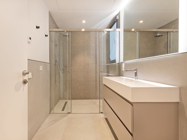4 Bedrooms Villa in San Pedro de Alcántara