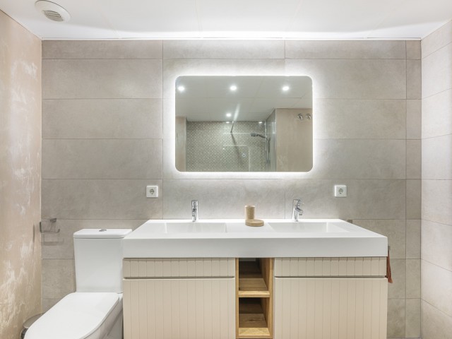 2 Bedrooms Apartment in Benahavís
